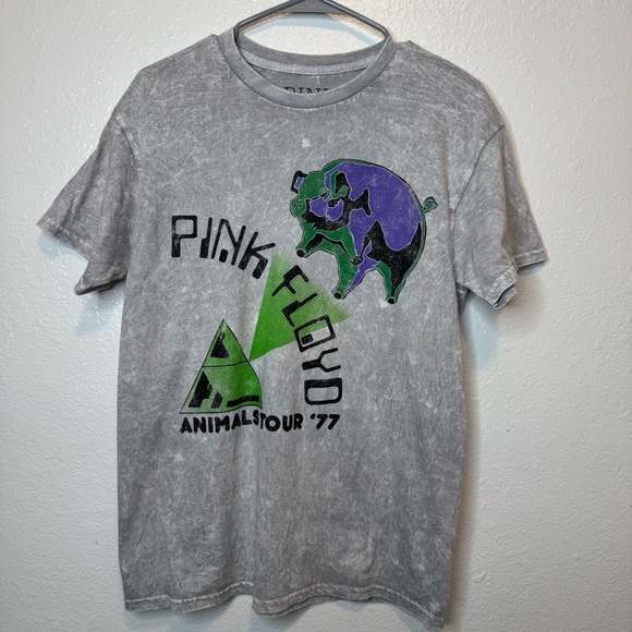 Pink Floyd Animals Tour ‘77 T-shirt Size Medium Men’s or Unisex Sizing - Picture 1 of 4